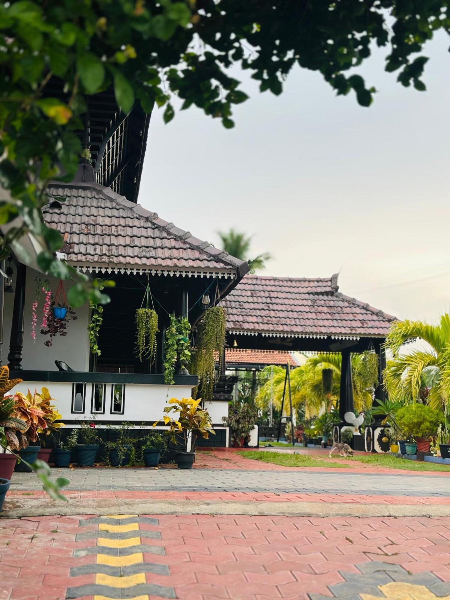 Arayathu Heritage Villa Resort 戈德亚姆 外观 照片